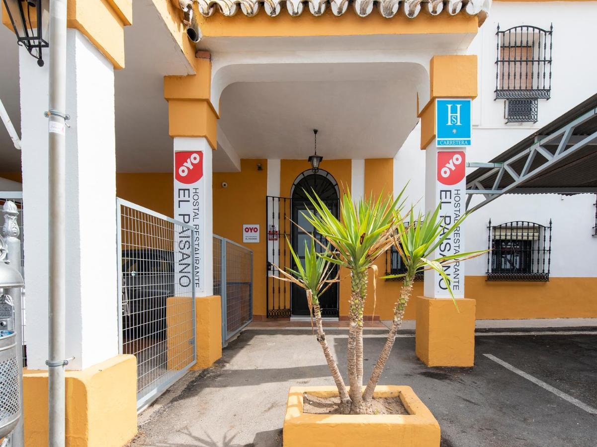 Oyo Hostal El Paisano Утрера Екстериор снимка